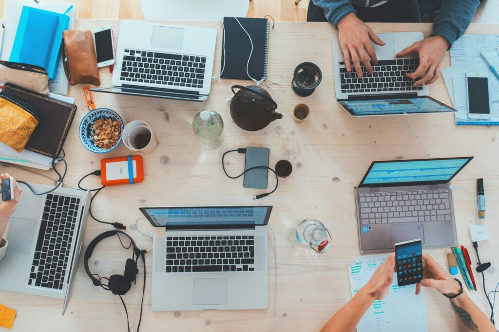 Entendiendo las Relaciones Públicas: Más allá de la imagen, el impacto real